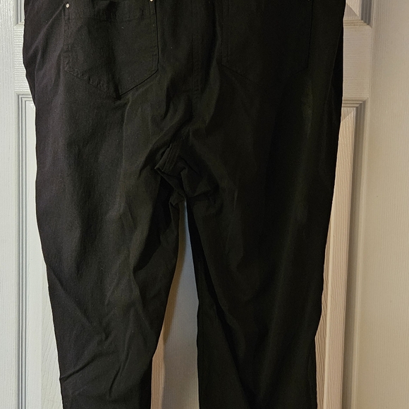 Women's Black Demin - Picture 2 of 3
